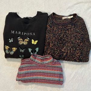 Juniors Small Sweater Bundle